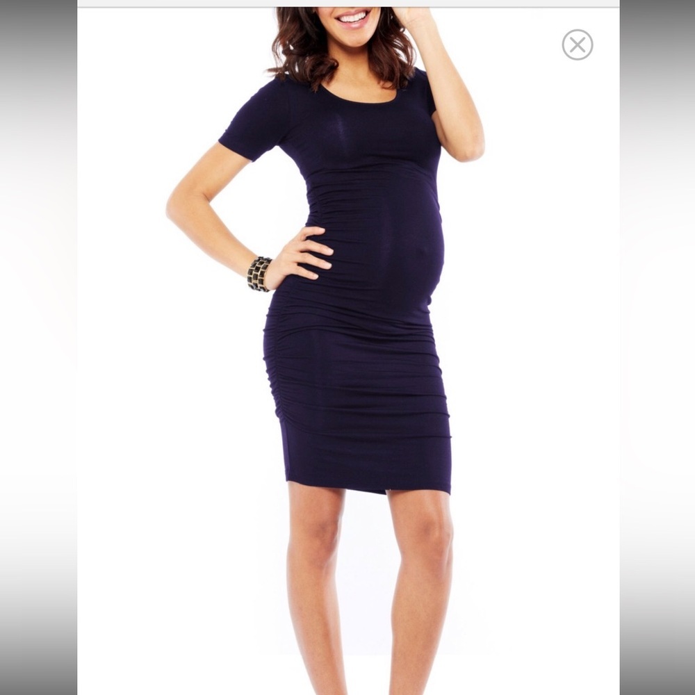 Nom Maternity black ruched dress.. Size L. 👣 👶🏻
